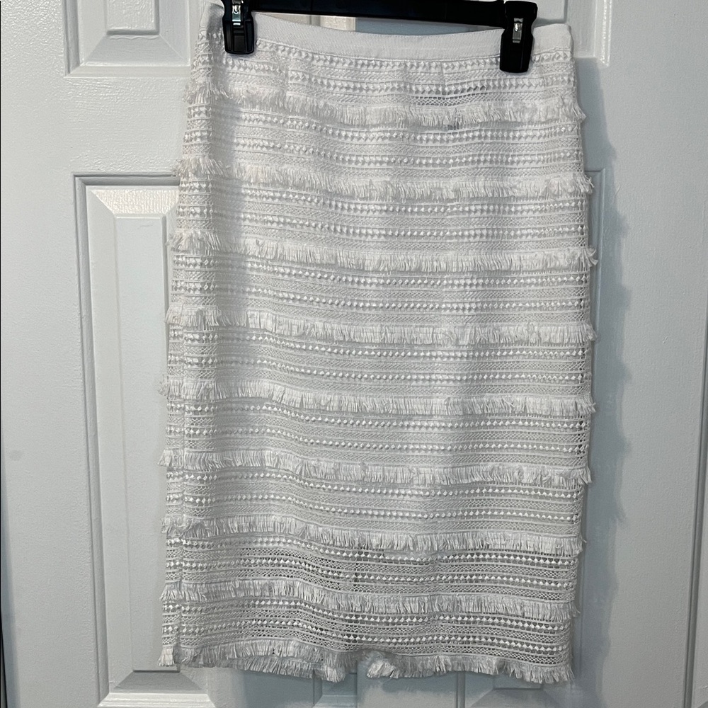 White House Black Market White Lace Pencil Skirt White‎ Size 8